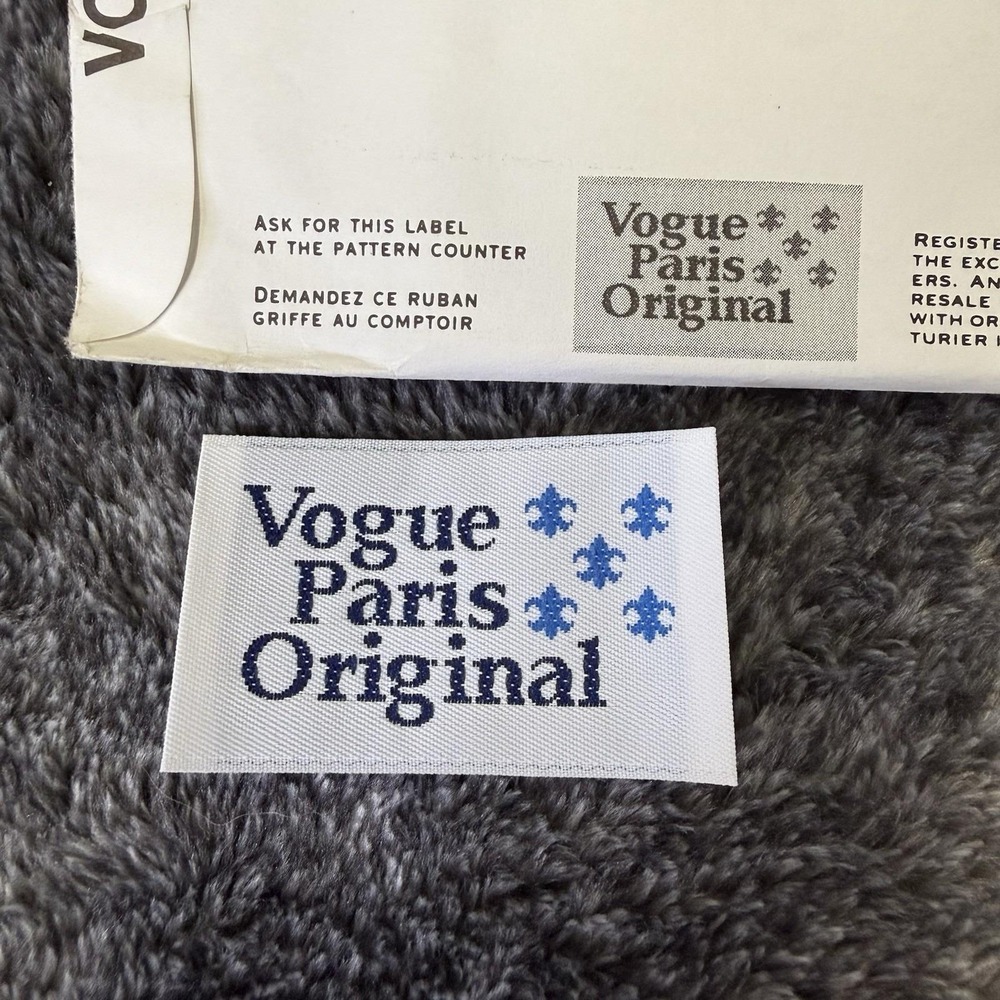 Vogue Vintage Pattern#1208 Karl Lagerfeld Paris, Size 8-10-12, UNCUT w/label!! - Picture 11 of 12